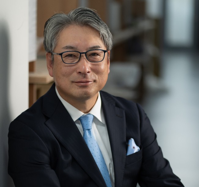 芝浦工業大学 建築学部長・教授 秋元孝之